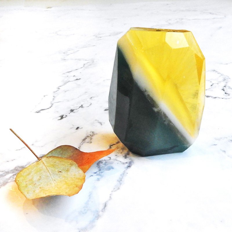 [5]% of revenue to support public Gemstone Stone Handmade Birthday November - citrine Citrine - Soap - Other Materials Yellow