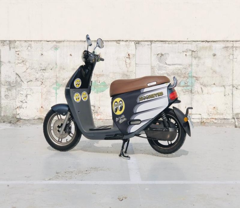 MOONEYES GOGORO2 GGR2 保護套01-月亮飛奔 - 其他 - 其他材質 