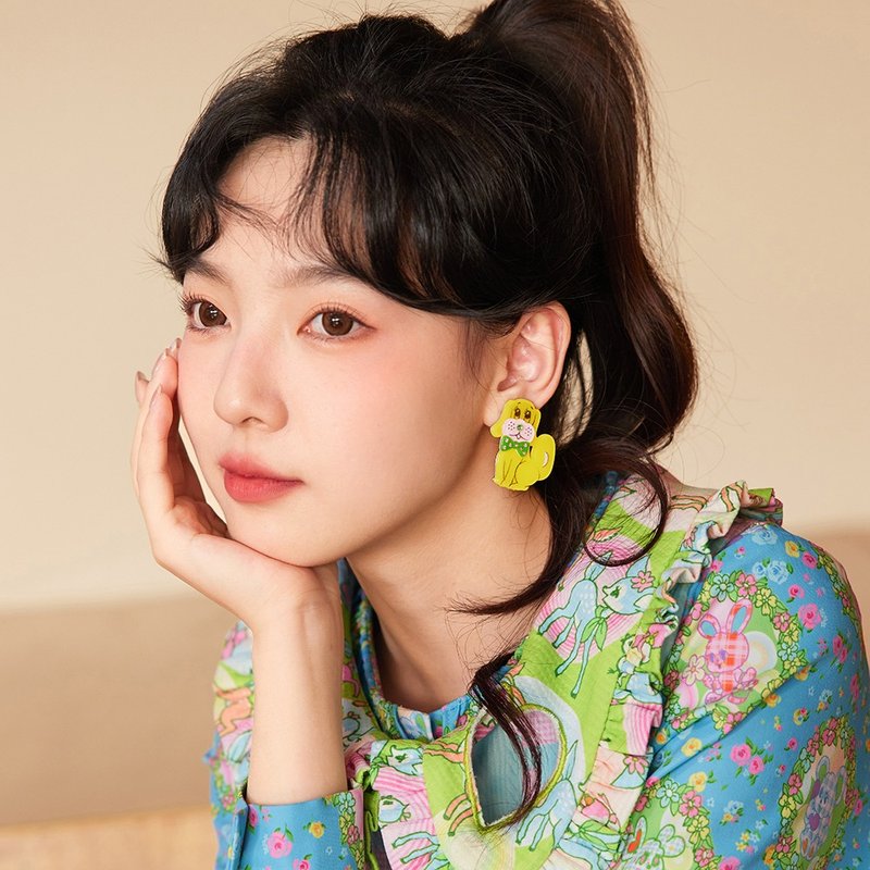 復古小貓小狗 壓克力質地 水鑽不對稱耳飾 耳釘 耳夾 - 耳環/耳夾/耳骨夾 - 其他材質 多色