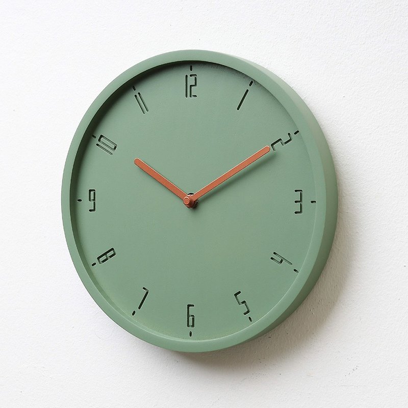 特別オファー-パナ オブジェクツ レプリカ タイム-掛け時計 (グリーン) 外箱に若干の傷み - 時計 - 木製 ブラウン
