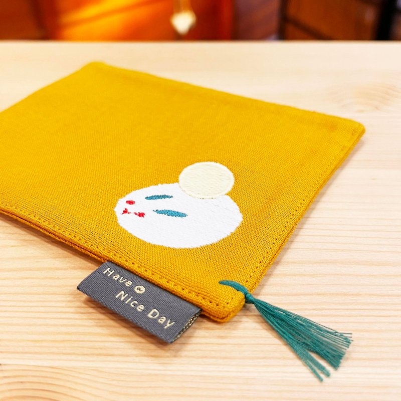 Have A Nice Day【Full Moon Embroidered Small Tea Pad】#月Yellow x Snow Rabbit - Items for Display - Cotton & Hemp Yellow