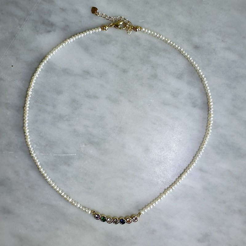 Minertés+Mini Pearl‧Colored Stone Gold Plated Necklace+ - สร้อยคอ - ไข่มุก ขาว