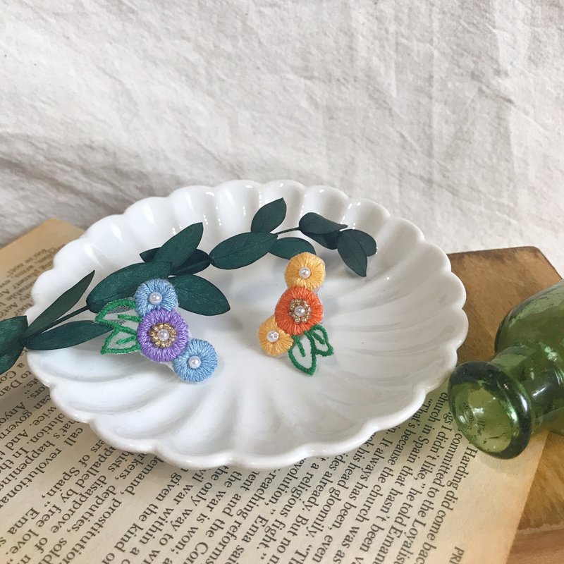 手作刺繡//精靈花園耳骨夾//單一支 - 耳環/耳夾/耳骨夾 - 繡線 橘色