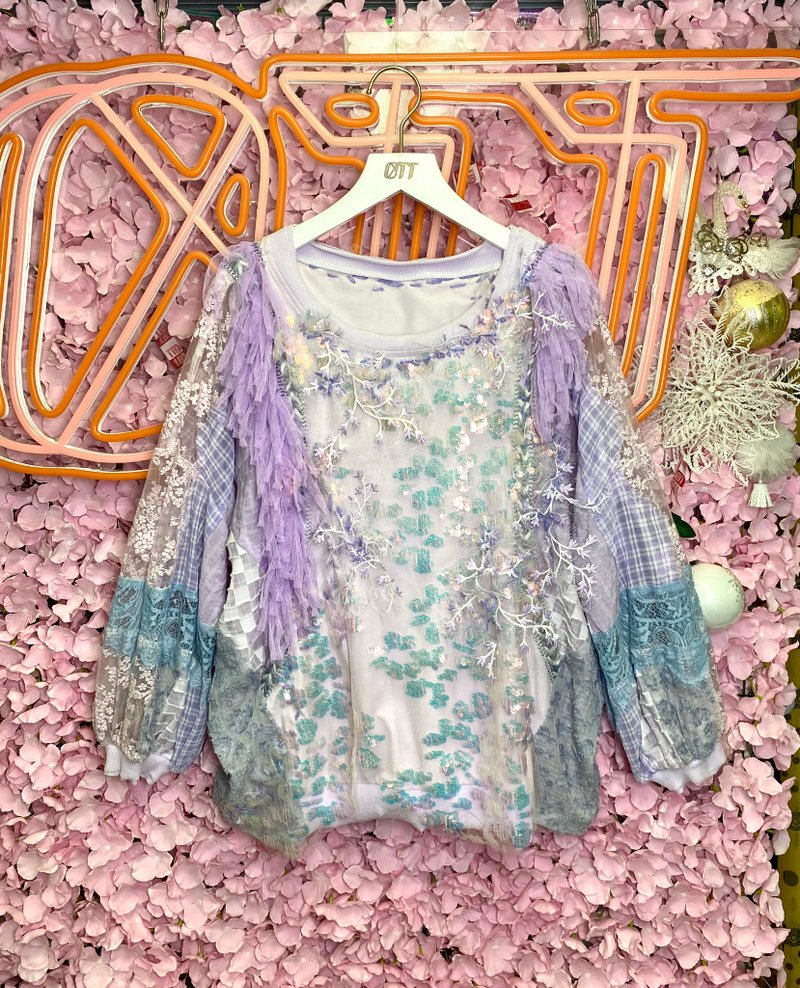 OTT unique•Japanese pink and purple colorful sequin embroidered patchwork lace top - เสื้อผู้หญิง - ผ้าฝ้าย/ผ้าลินิน สีม่วง