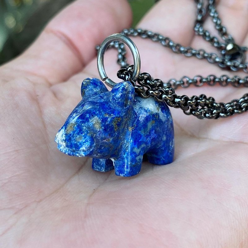 [Lost and find] Natural stone old material lapis lazuli dream beast carved neck - Necklaces - Gemstone Blue