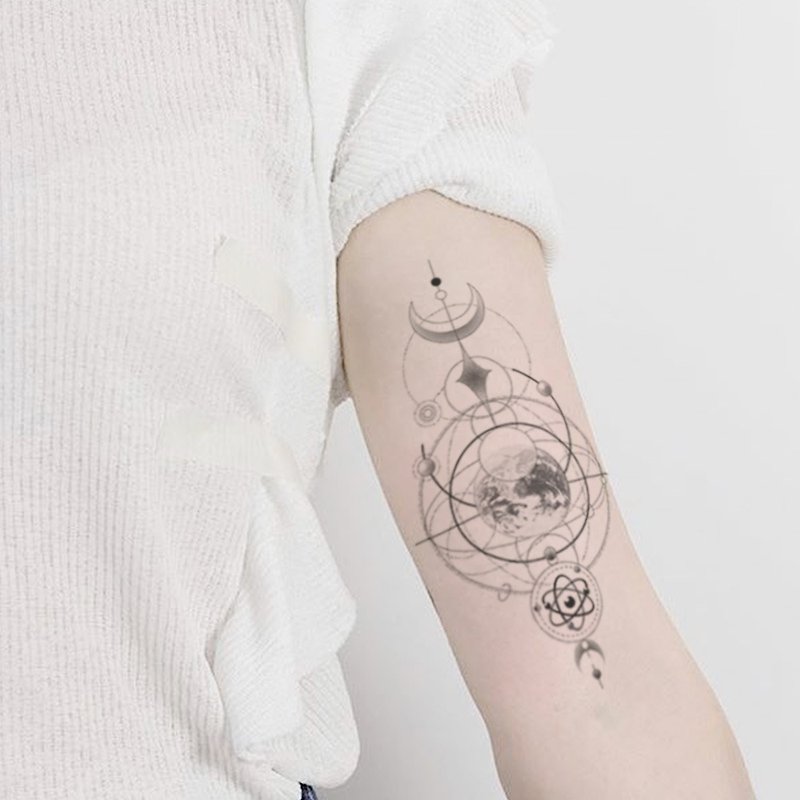 TUTattoo sticker universe star - Temporary Tattoos - Paper Black