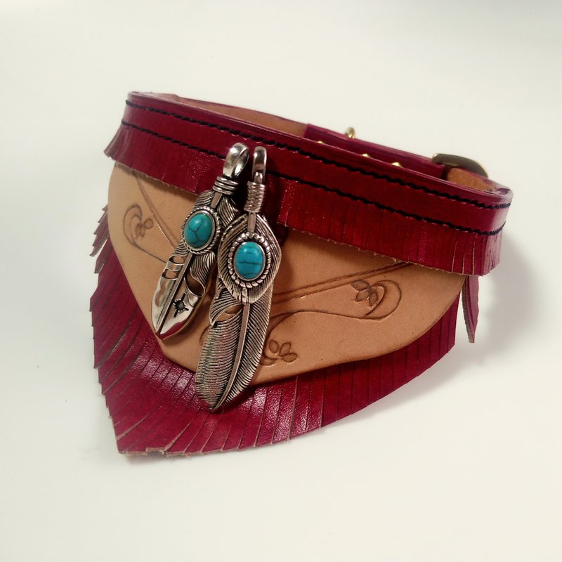 Genuine leather-hand-dyed-hand-stitched-dog bandana dog collar--with feather charm-M-size-red - หมอน - หนังแท้ สีแดง