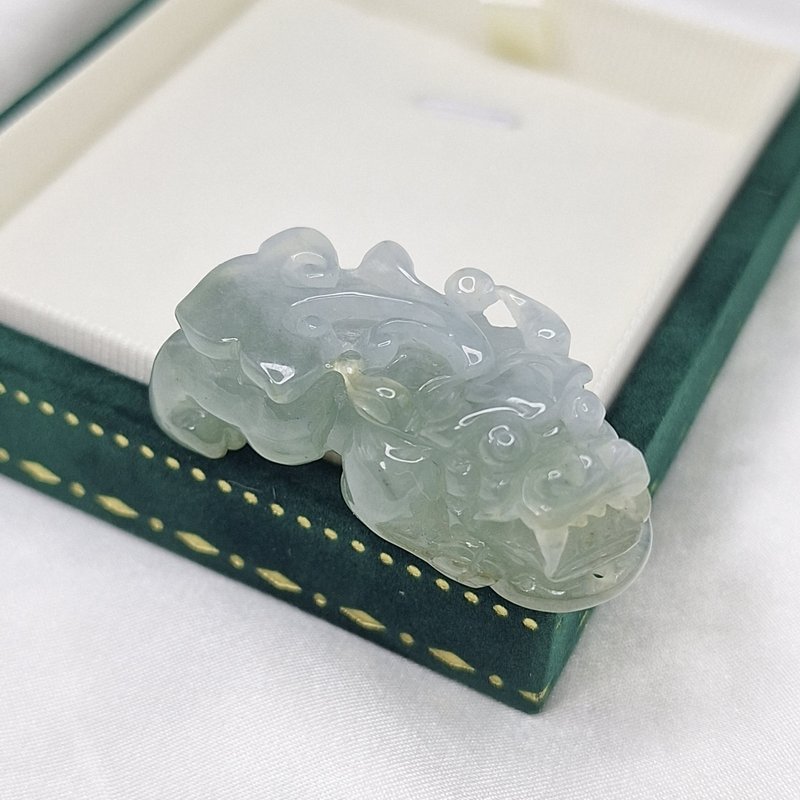 緬料 冰起光 天空藍 半山水 貔貅 吊墜  | 天然緬甸玉A貨翡翠 - 項鍊 - 玉石 