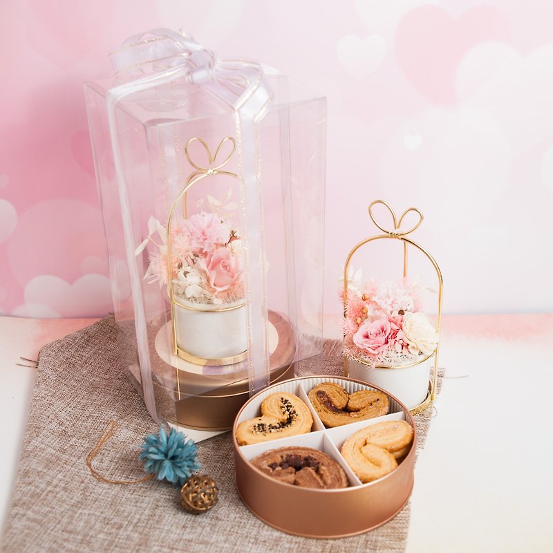 Mother's Day【Richu Zhidao sunny rise】flower-warming gift box-butterfly cake + porcelain pot of preserved flowers - คุกกี้ - โรสโกลด์ หลากหลายสี