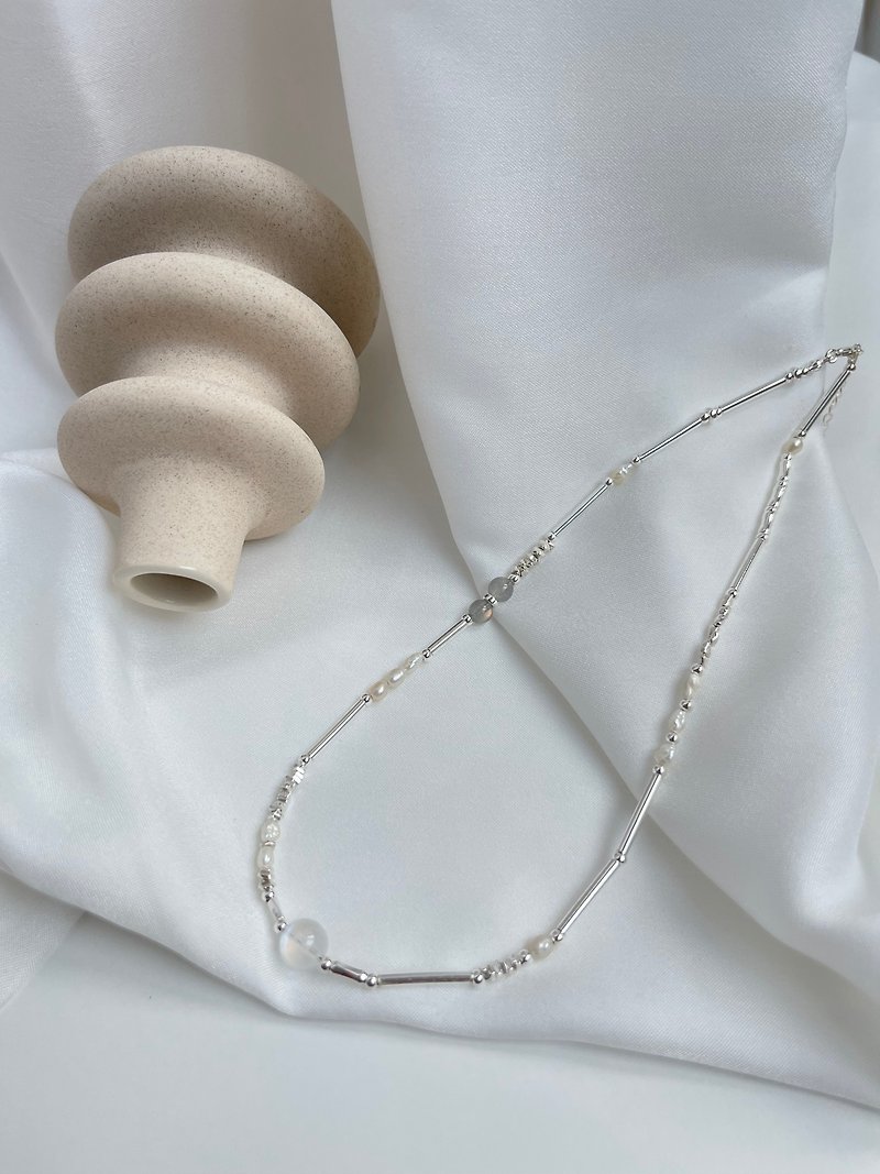 Sterling Silver Irregular Stone Necklace-Moonstone - สร้อยคอ - เงินแท้ 