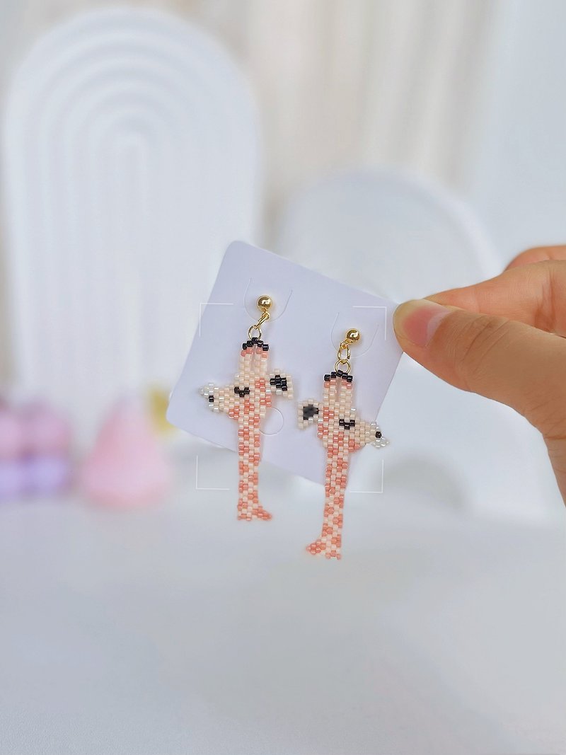 Giraffe cartoon animal pattern earrings/miyuki rice bead jewelry - ต่างหู - แก้ว หลากหลายสี