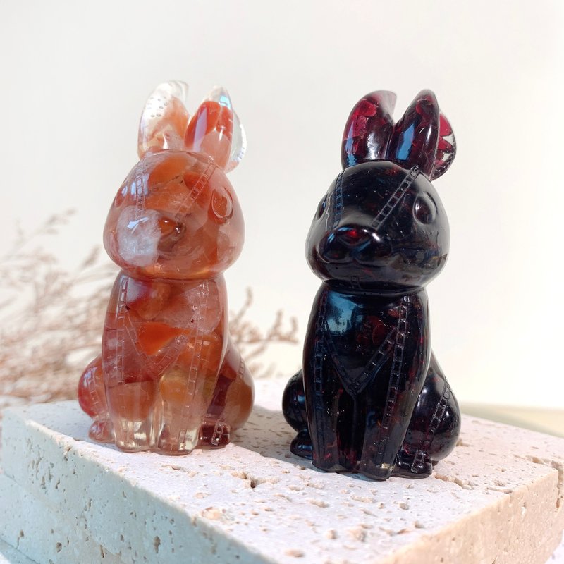 水晶 娃娃兔 M號 | 天然石手作 | 生日禮物 居家擺飾 | 石榴石 - 擺飾/家飾品 - 水晶 多色