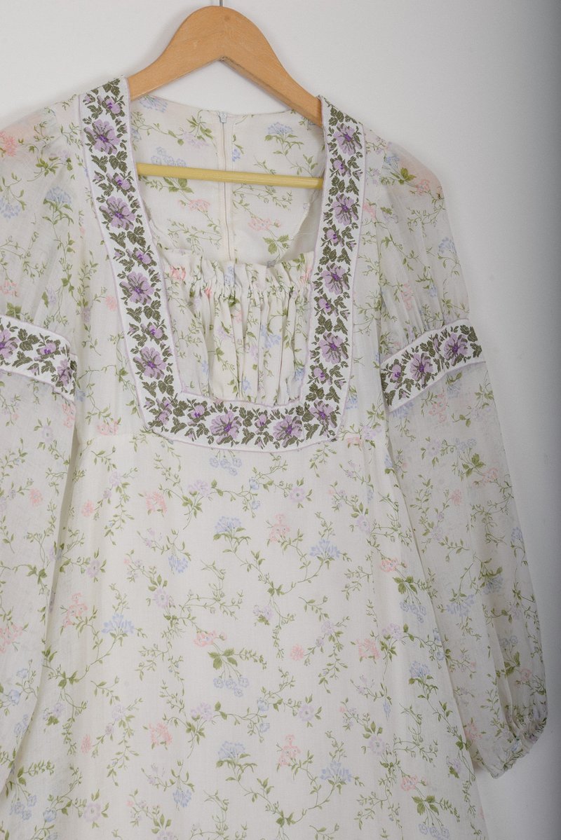 柔軟清新的鄉村碎花柄 1970s草原風 復古浪漫棉紗長裙 - 洋裝/連身裙 - 棉．麻 