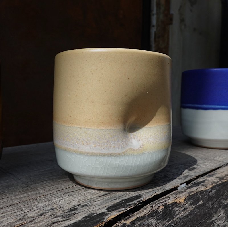 Kiln Fired Cup - Squeezed - แก้ว - ดินเผา สีเหลือง