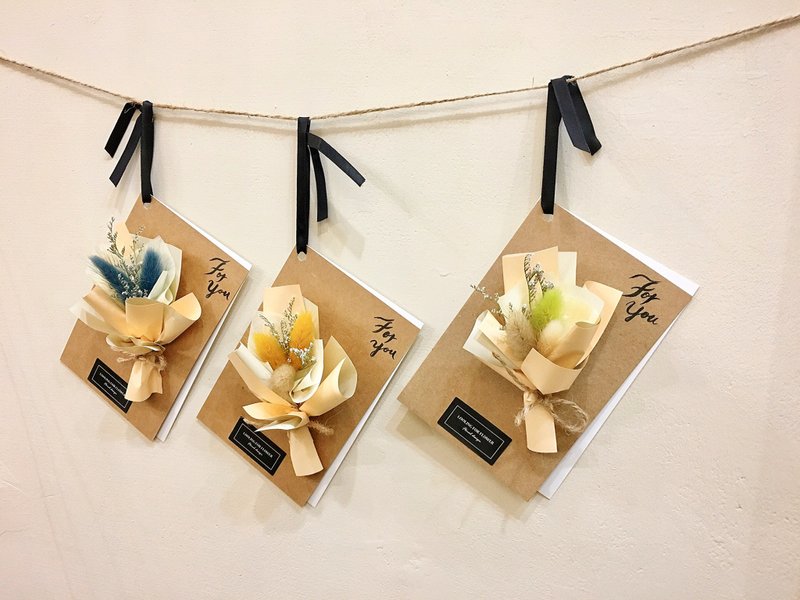 花卡【蒂蒂的小卡】 乾燥花卡片 不凋花卡片  聖誕卡片 生日卡片 - 乾燥花/永生花 - 植物．花 