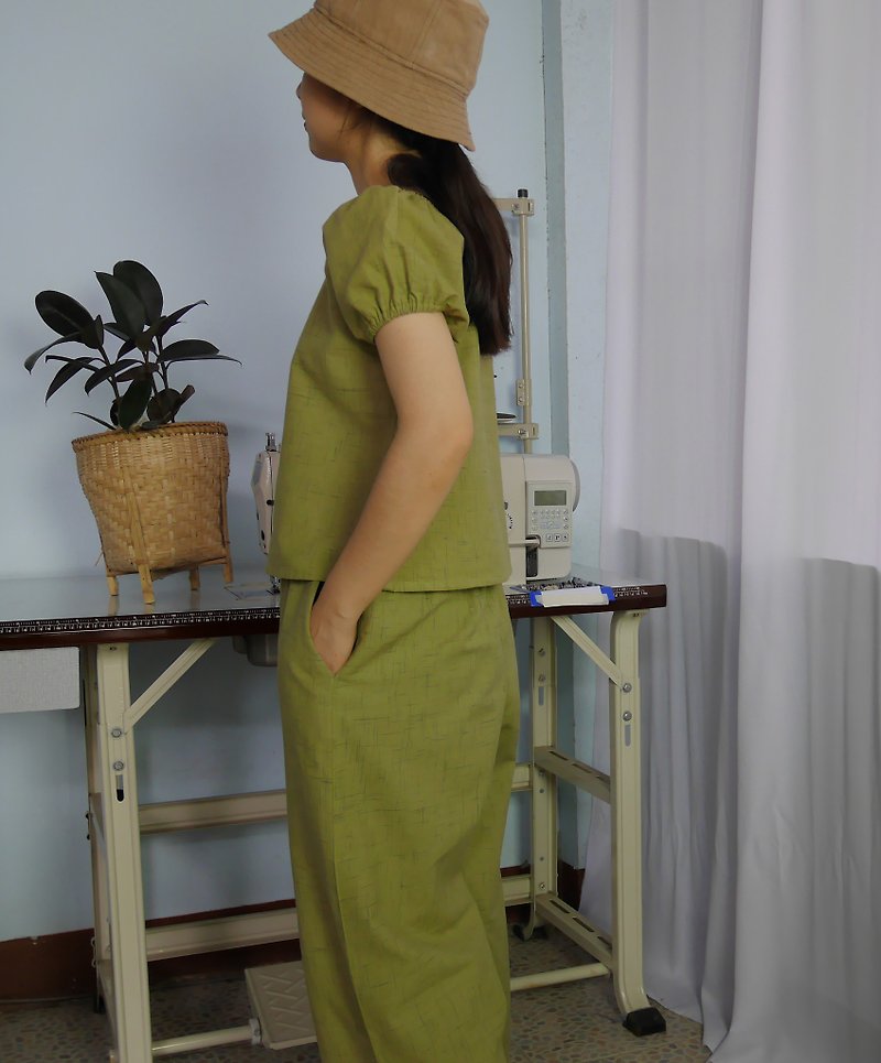 **Set** Handwoven cotton fabric shirt & pants (green) - 連身裙 - 棉．麻 綠色
