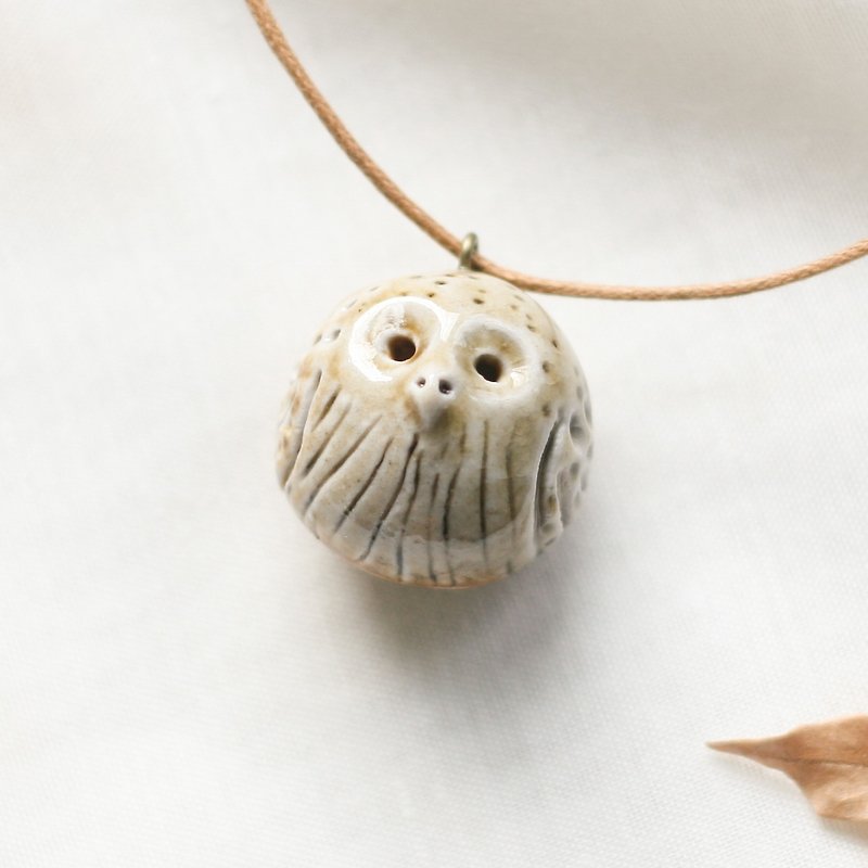 Firewood Owl Essential Oil Necklace B12 - สร้อยคอ - ดินเผา ขาว