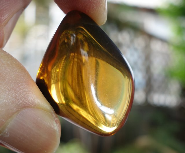 琥珀　ミャンマー産　ゴールドカラー 琥珀(こはく)ペンダント『ETERNAL GOLD』 ミャンマー産コハク