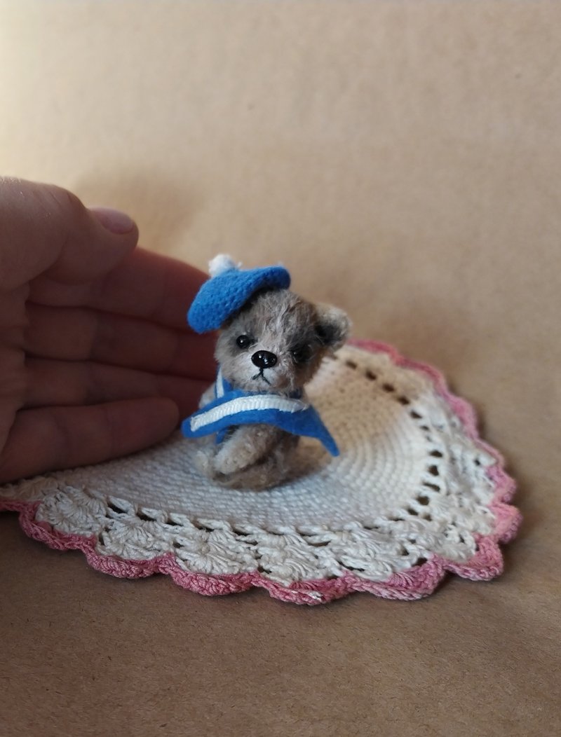 泰迪熊amigurumi可爱玩具的微型针织收藏小雕像 - 公仔/玩偶 - 羊毛 卡其色