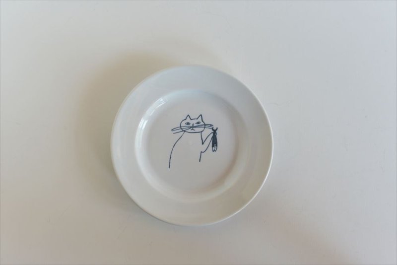 [Kurashiki Artisan] Naoko Naoko Tabby Cat BonBon Small Round Porcelain Plate 99225-01 - Plates & Trays - Porcelain 