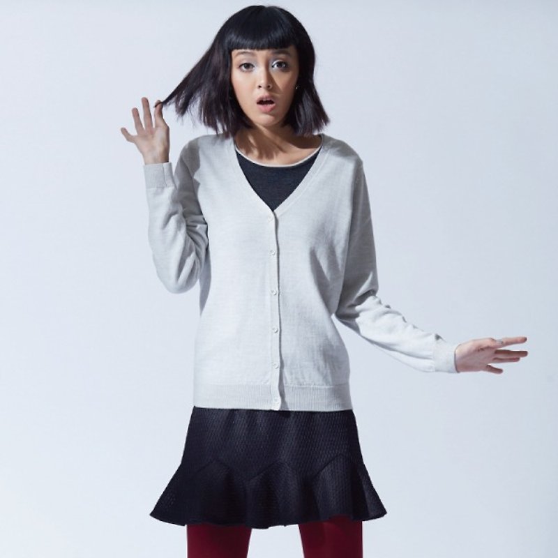 Wool Function V-Neck Knitted Jacket-Leisure Rice - สเวตเตอร์ผู้หญิง - ขนแกะ ขาว