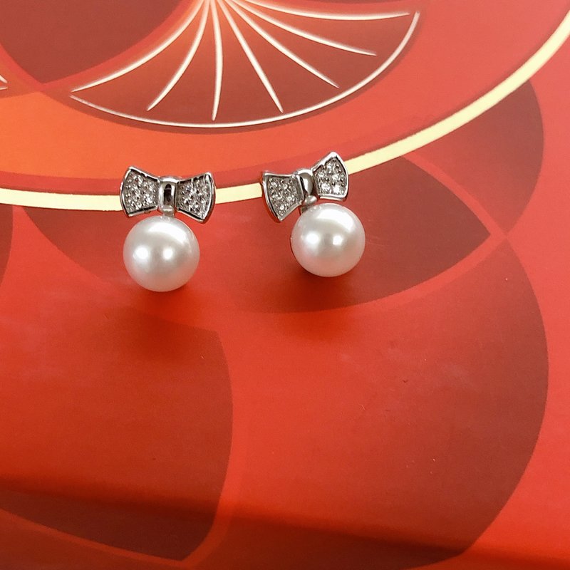 PJ’s favorite bow Akoya pearl earrings - Earrings & Clip-ons - Pearl 