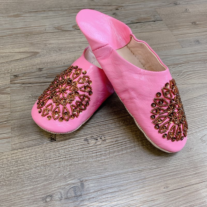 Moroccan babouche room slippers beaded embroidery North African dessert chebakia - Indoor Slippers - Genuine Leather Pink