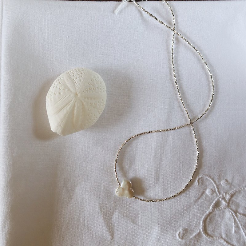 baroque pearl karen silver necklace - สร้อยคอ - เงินแท้ สีเงิน