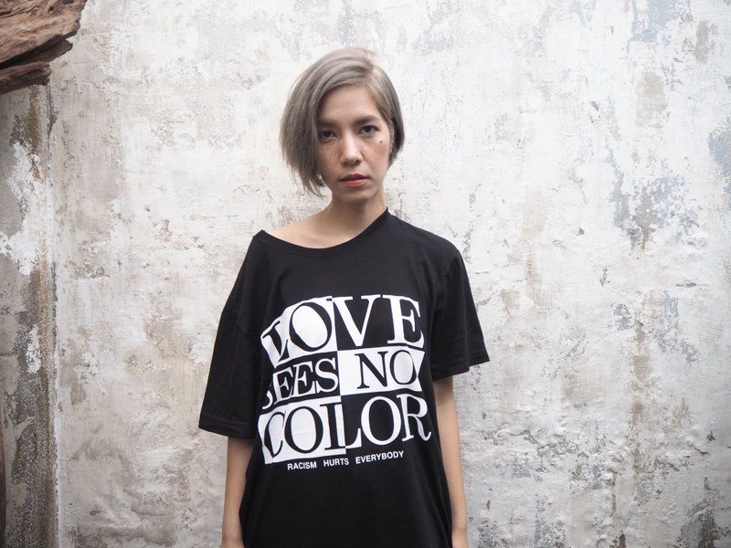 T-shirt, printed, round neck, black colour, tubular knit - 女 T 恤 - 棉．麻 黑色