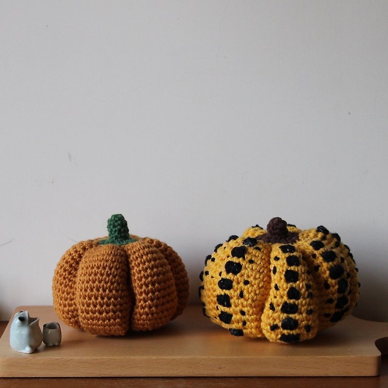 Amigurumi crochet doll: Halloween Pumpkin(M), Pumpkin(M), spot - Items for Display - Other Man-Made Fibers Yellow