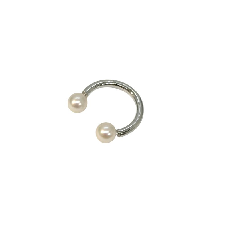 銀色珍珠耳扣 4.5-5毫米 阿古屋珍珠 嬰兒珍珠 SV 本真珠 日本製 - 耳環/耳夾/耳骨夾 - 珍珠 白色