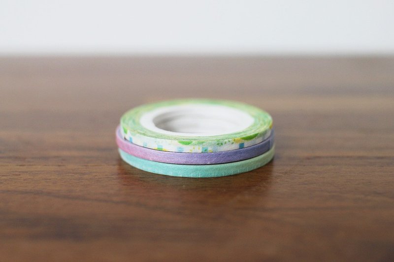 Maotu - paper tape (a roll of fine little surprise Collage 4 volume set) - Washi Tape - Paper Multicolor