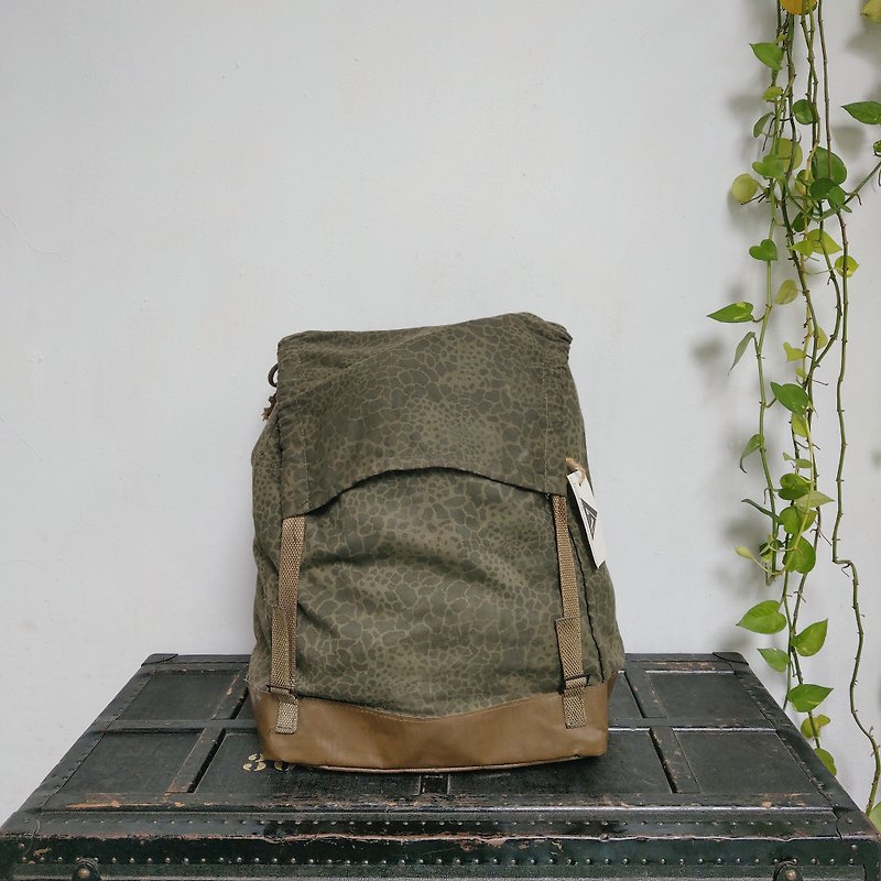 Poland _wz89 Żaba military backpack - Backpacks - Cotton & Hemp Green