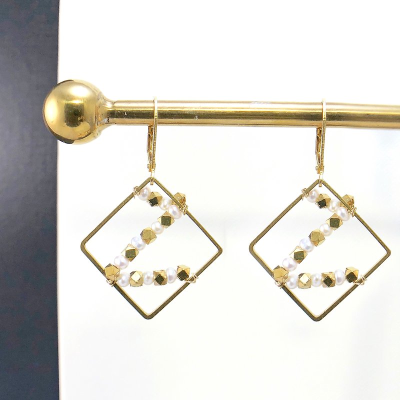 ART COLE - Pearls 925 Silver Earrings 【geommetric earrings】【pearl earrings】 - ต่างหู - เครื่องประดับ สีทอง