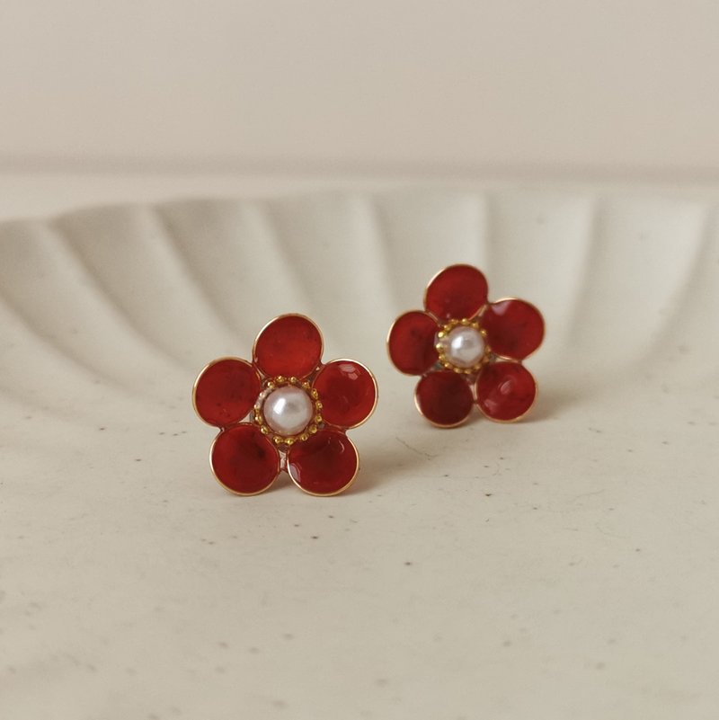 [Veverka] Retro Wave-Resin Earrings Birthday Gift Crystal Flower Resin Flower Red Earrings - ต่างหู - เรซิน สีแดง