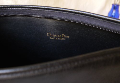 FOAK vintage Christian Dior 70s black leather shoulder bag - Shop  foakvintage Messenger Bags & Sling Bags - Pinkoi