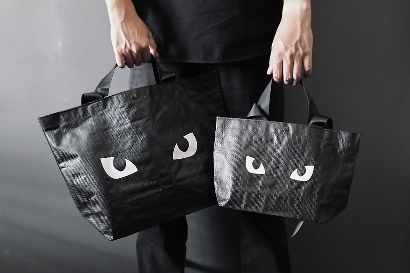 柔らかい猫のショッピングバッグ - トート・ハンドバッグ - 防水素材 ブラック