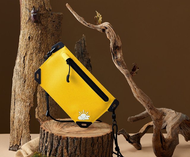 Waterproof carry on bag sunflower yellow mobile phone bag mobile phone pocket chest bag waterproof bag seamless Shop waterairsun Messenger Bags Sling Bags Pinkoi