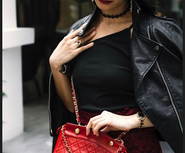 Vintage Camellia Antique Chanel Hobo Bag - Shop aparischic Handbags & Totes  - Pinkoi