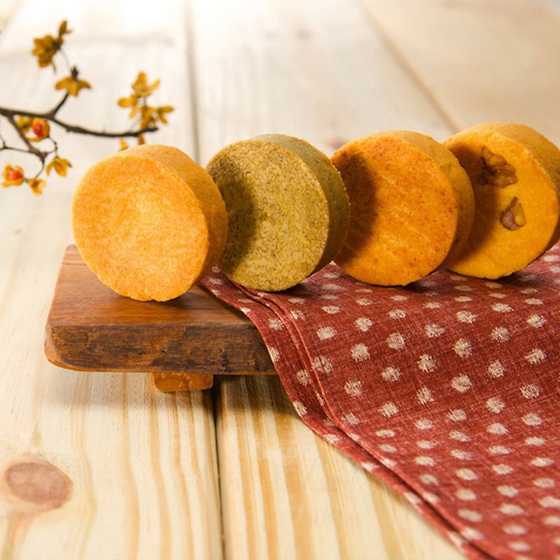 手工酥餅8入禮盒裝 (熟成土鳳梨酥 烏龍梅果酥 桂圓核桃酥) - 蛋糕/甜點 - 其他材質 多色