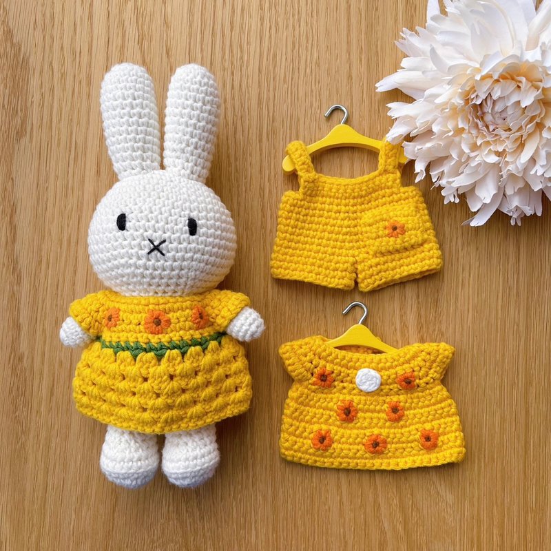 Just Dutch | Van gogh dress and overall handmade for Miffy Melanie Boris - ตุ๊กตา - ผ้าฝ้าย/ผ้าลินิน หลากหลายสี