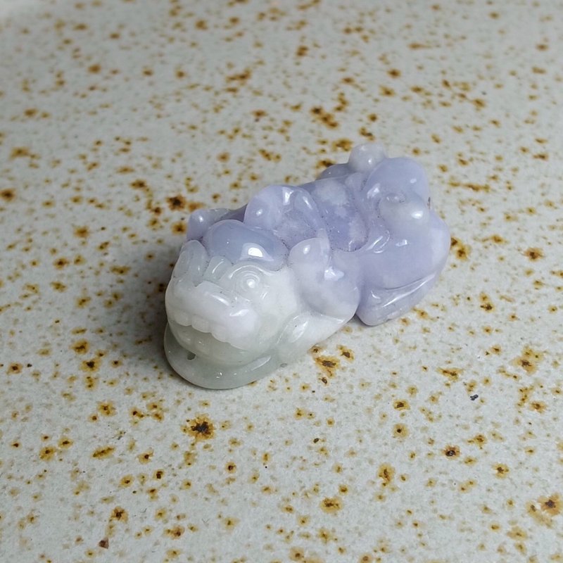 J0114天然翡翠A貨 . 細糯紫羅蘭春帶彩貔貅.招財開運.掛飾. - 擺飾/家飾品 - 玉石 