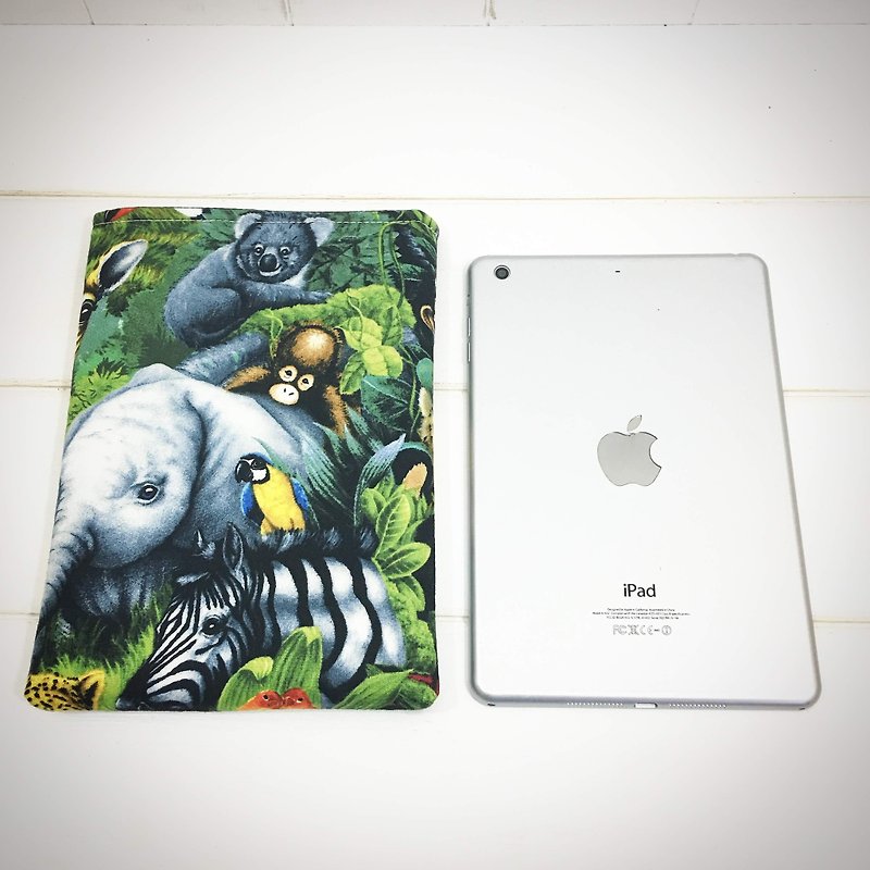 | •R• | 最速iPad | 奇幻ZOO | U型平板袋/平板保護套 | 7.9吋 - 平板/電腦保護殼/保護貼 - 棉．麻 