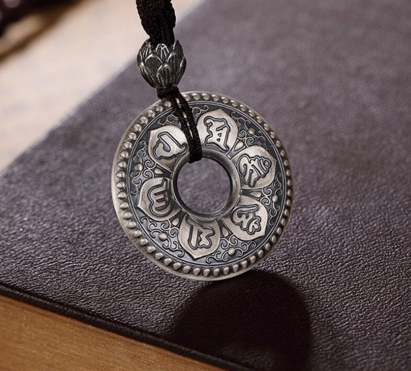 Real 999 Pure Silver Button Thai Silver Lotus Mantra Necklaces with Rope Vintage - 長項鍊 - 純銀 銀色