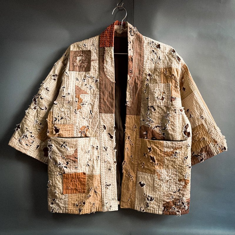 Desert camo patchwork kimono jacket - เสื้อโค้ทผู้ชาย - ผ้าฝ้าย/ผ้าลินิน สีกากี