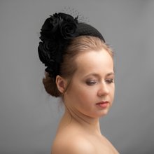 素晴らしいミランダ・カーをイメージしたブライダルフラワークラウン