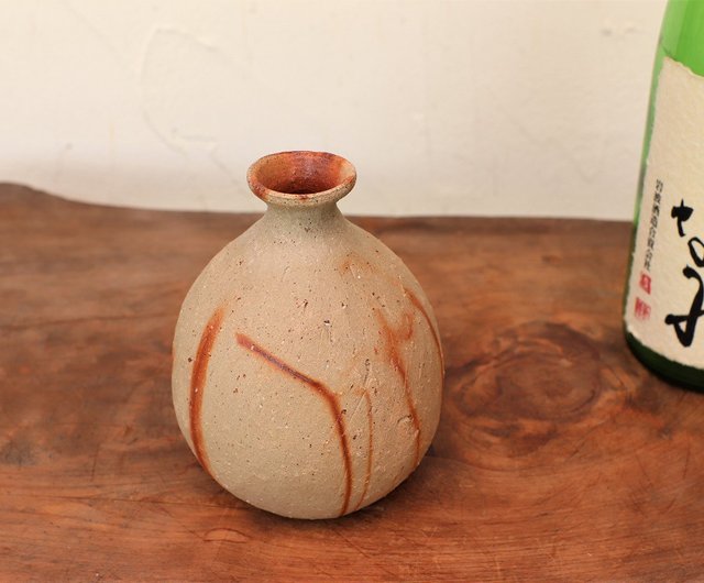 【備前焼 徳利①】Bizen ware sake bottle ( 送料無料！) Kobayashi Toshimitsu 小林俊允, Bizen Sake Bottle 備前徳利