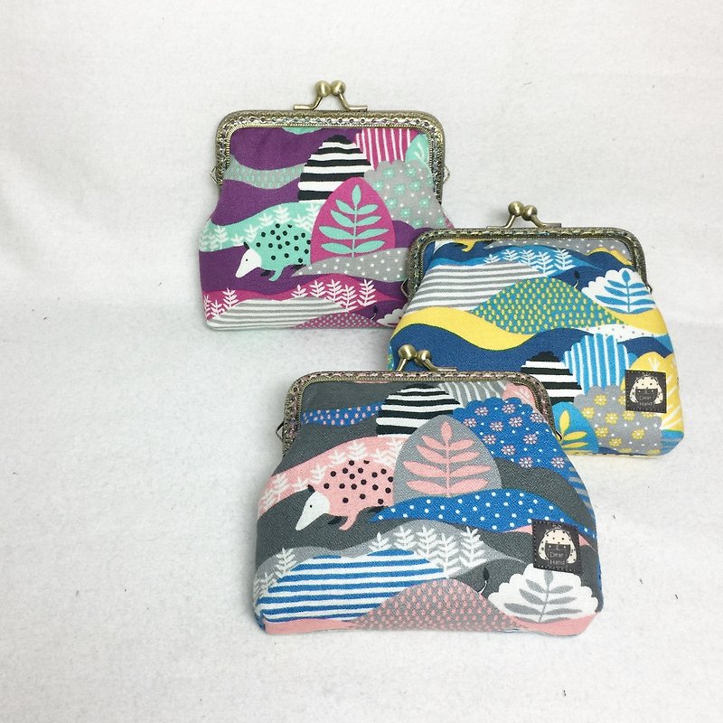 Card mouth gold bag + anteater in the mountains-three colors + - Coin Purses - Cotton & Hemp Multicolor