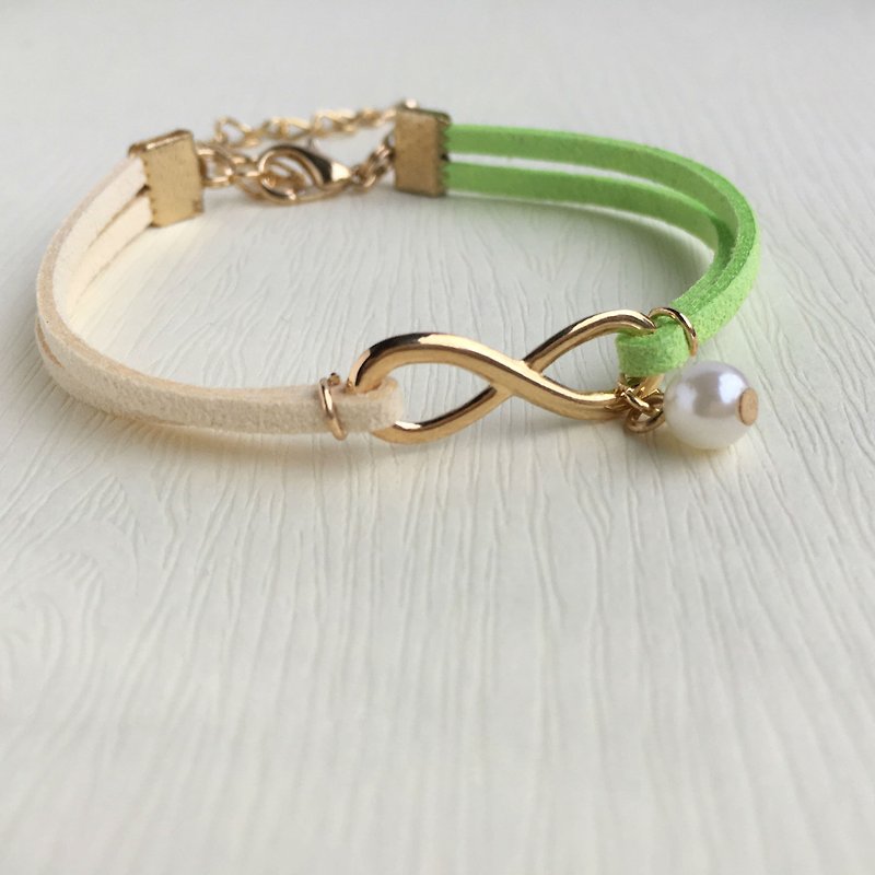 Handmade Infinity Bracelets Rose Gold Series– grass green limited - สร้อยข้อมือ - วัสดุอื่นๆ สีเขียว