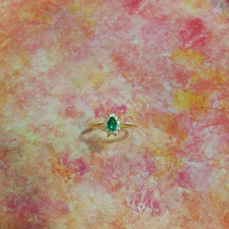 Pear-shaped emerald green crystal French antique style ring - General Rings - Other Metals Green